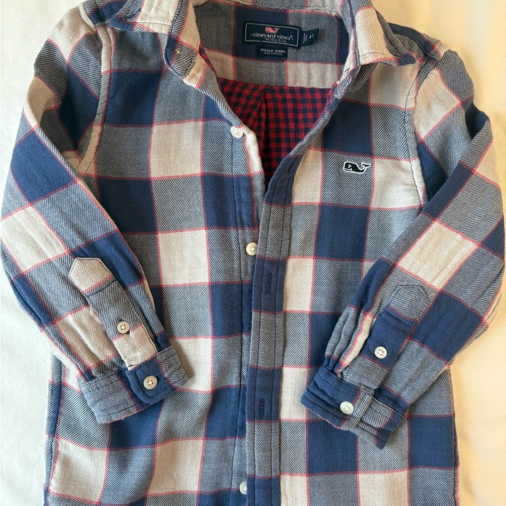 Vineyard Vines Blue and Cream Button Down Shirt with Plaid Pattern
